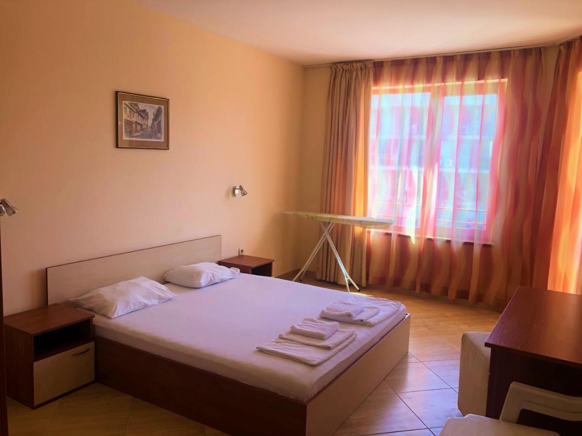 Complex Golden Dreams Aparthotel Sunny Beach Esterno foto