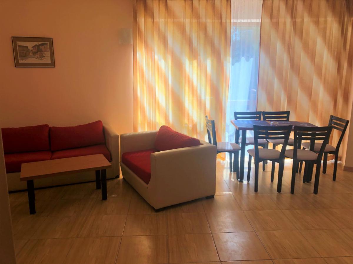 Complex Golden Dreams Aparthotel Sunny Beach Esterno foto