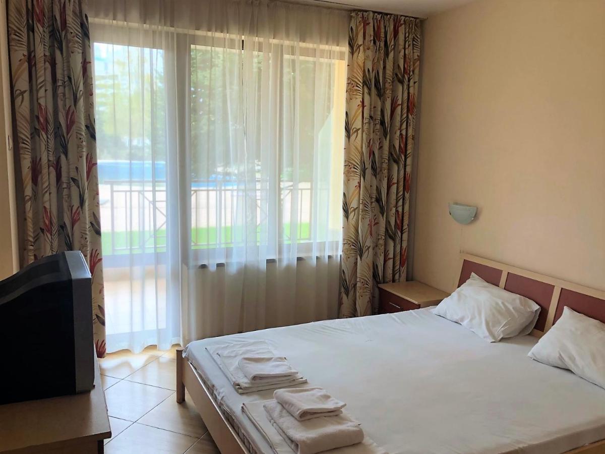 Complex Golden Dreams Aparthotel Sunny Beach Esterno foto